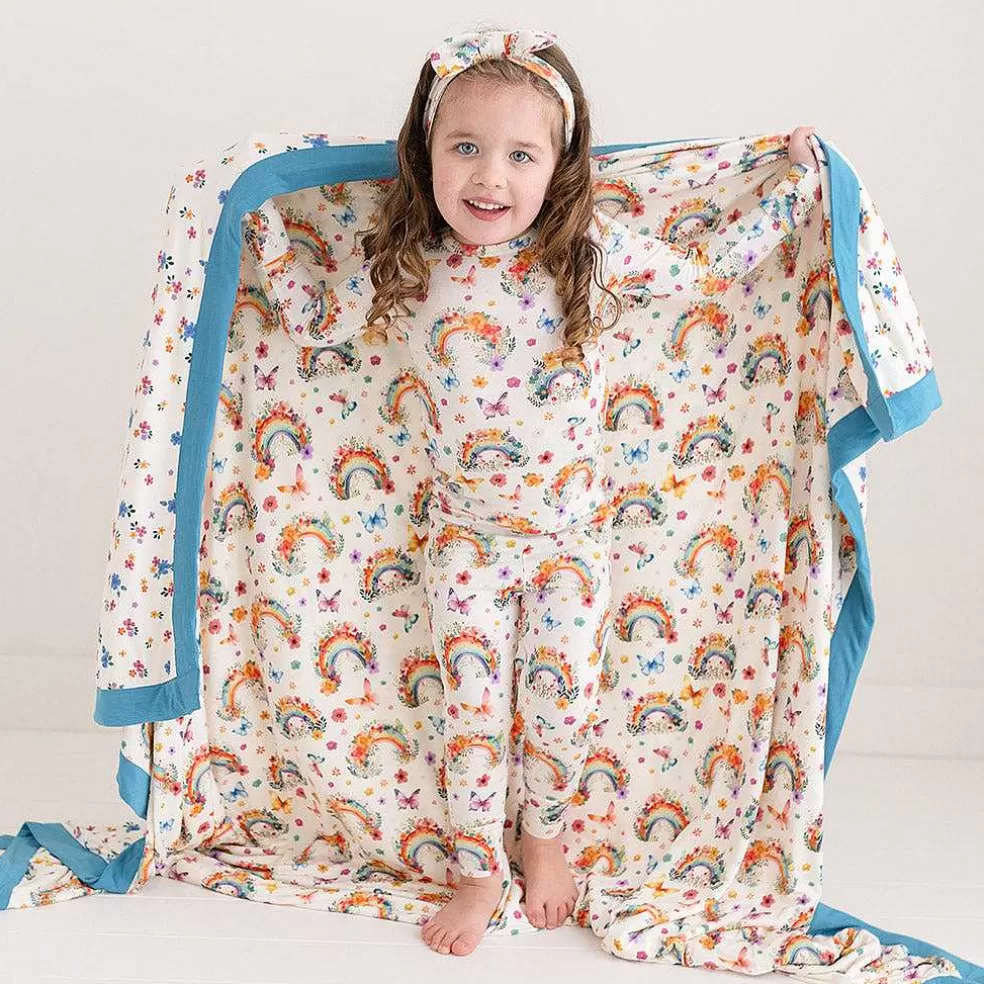 Posh Peanut Luxe Patoo® Blanket Hot