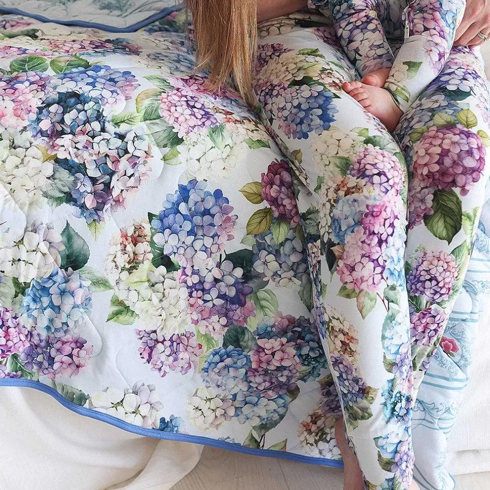 Posh Peanut Reversible Quilted Patoo® Blanket Best Sale